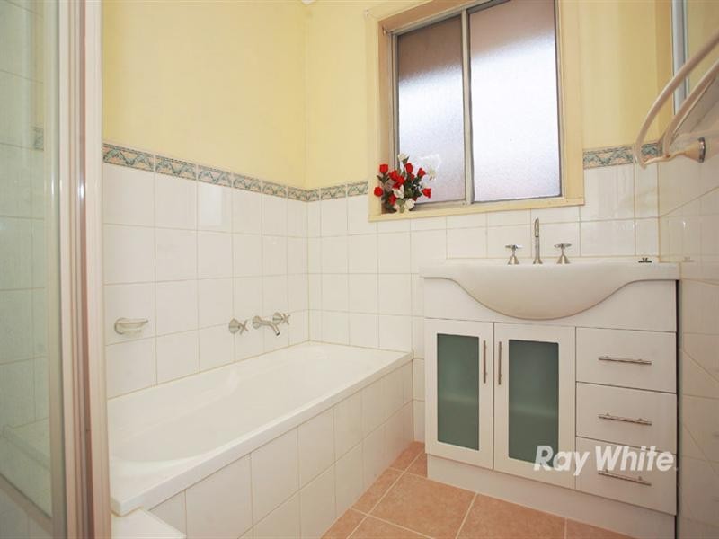 67 Wilma Avenue, Dandenong VIC 3175