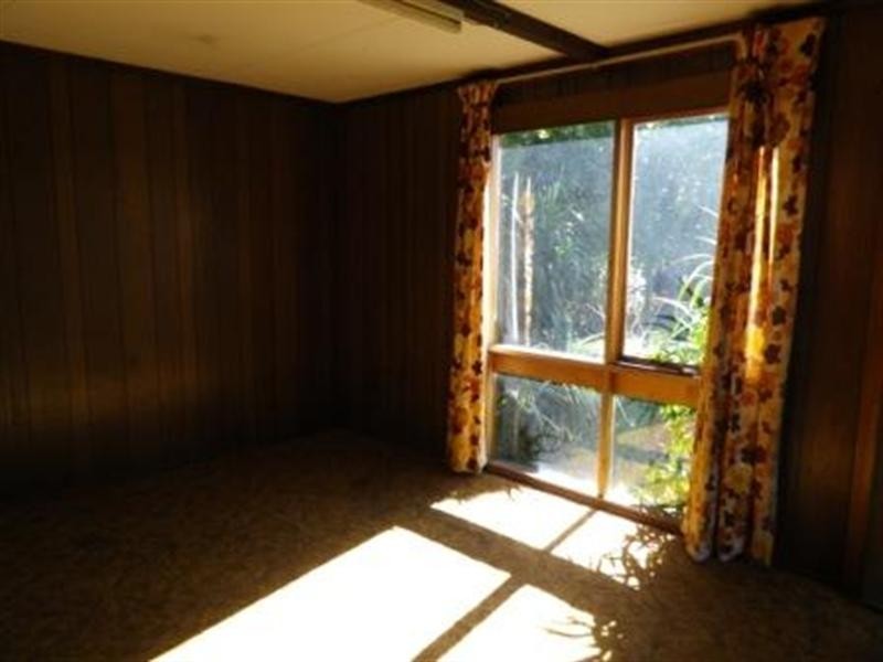 11 Walnut Cresent, Noble Park VIC 3174