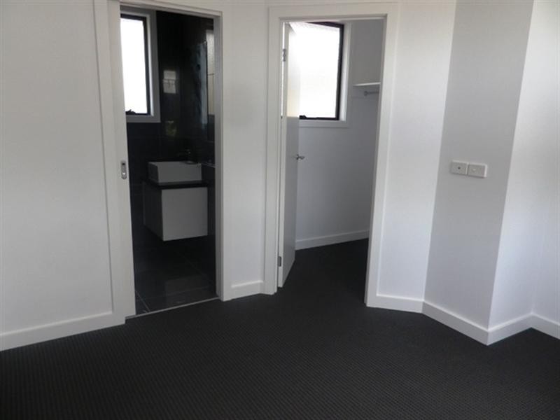 4/31 Knox Street, Noble Park VIC 3174