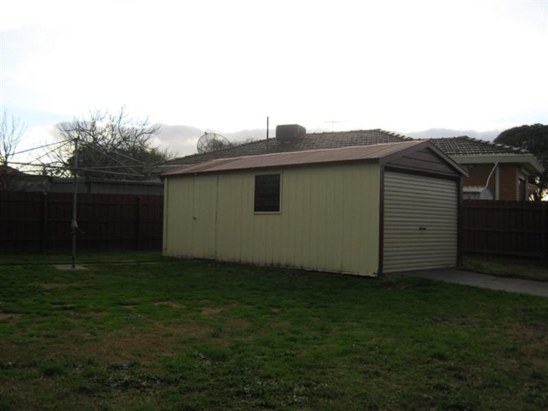 35 Parkmore Road, Noble Park VIC 3174