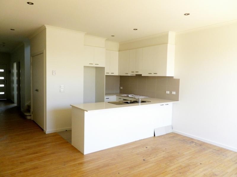 1-4/10 Alfred Street, Noble Park VIC 3174