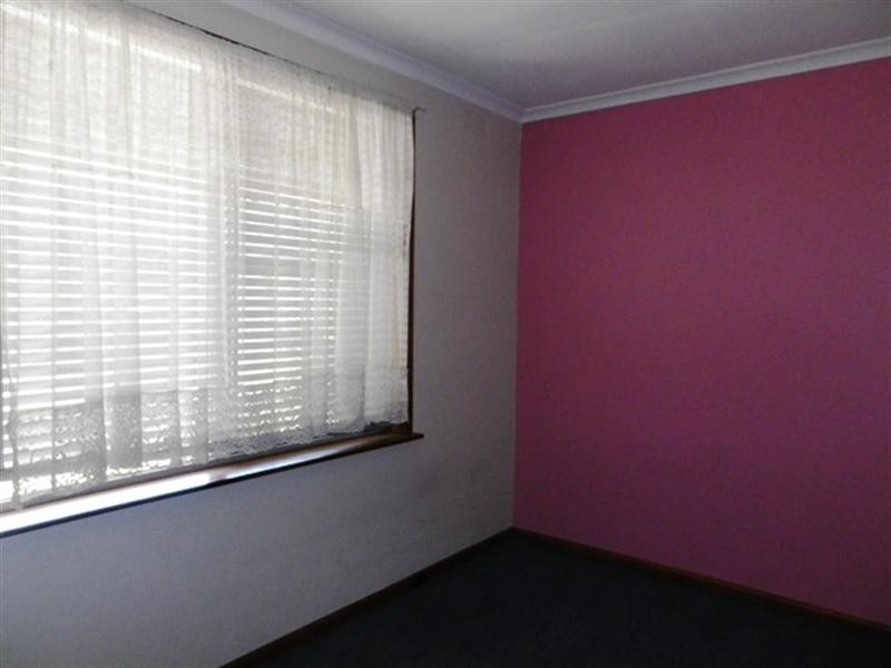 2/3-5 Edward Avenue, Dandenong VIC 3175