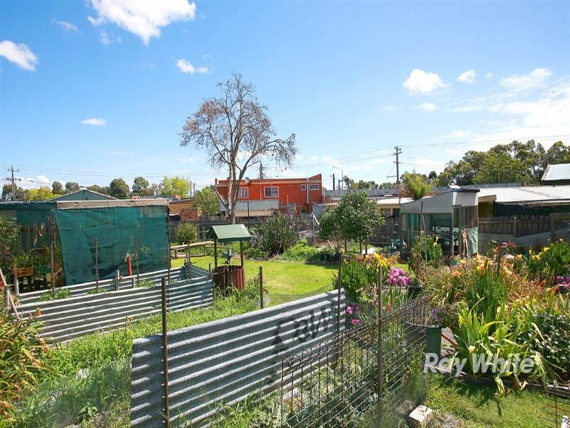 6 Eden Court, Noble Park VIC 3174