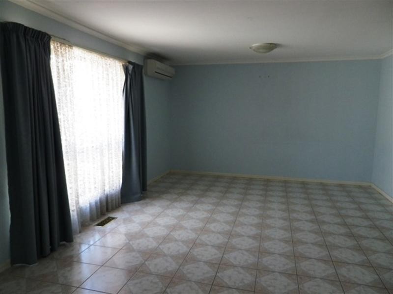 2/17 Rich Street, Noble Park VIC 3174