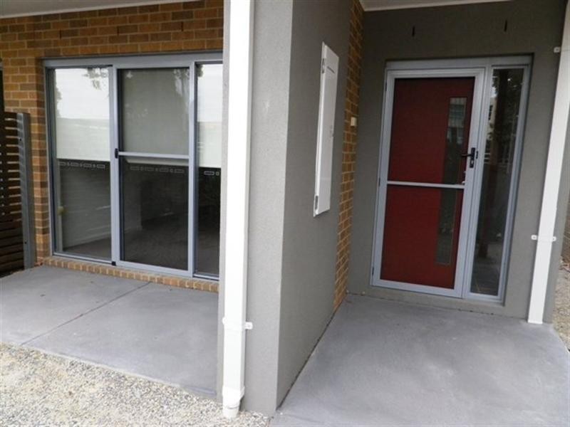 13 Derbyshire Lane, Dandenong VIC 3175