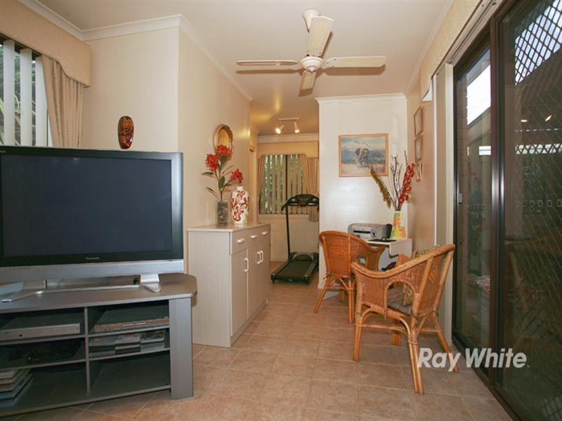 4 Orloff Close, Clayton South VIC 3169