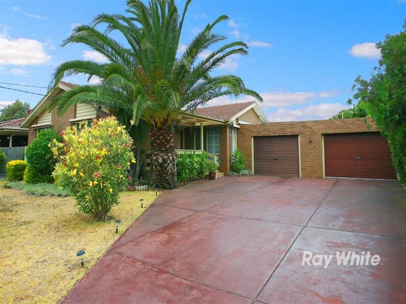 4 Orloff Close, Clayton South VIC 3169