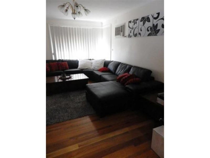 20 College Crescent, Keysborough VIC 3173