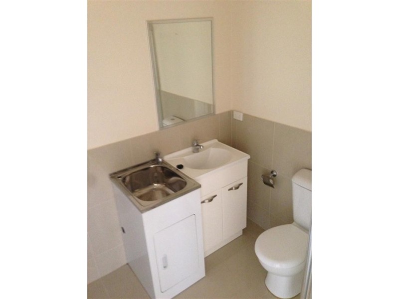 9/12 Hutton Street, Dandenong VIC 3175