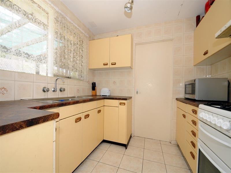 28 Beauvorno Avenue, Keysborough VIC 3173