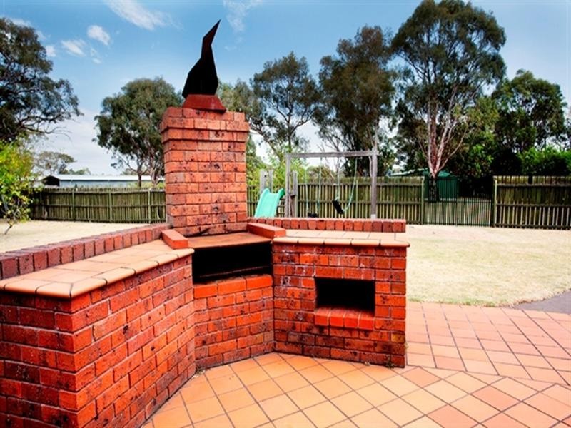 246 Perry Road, Keysborough VIC 3173