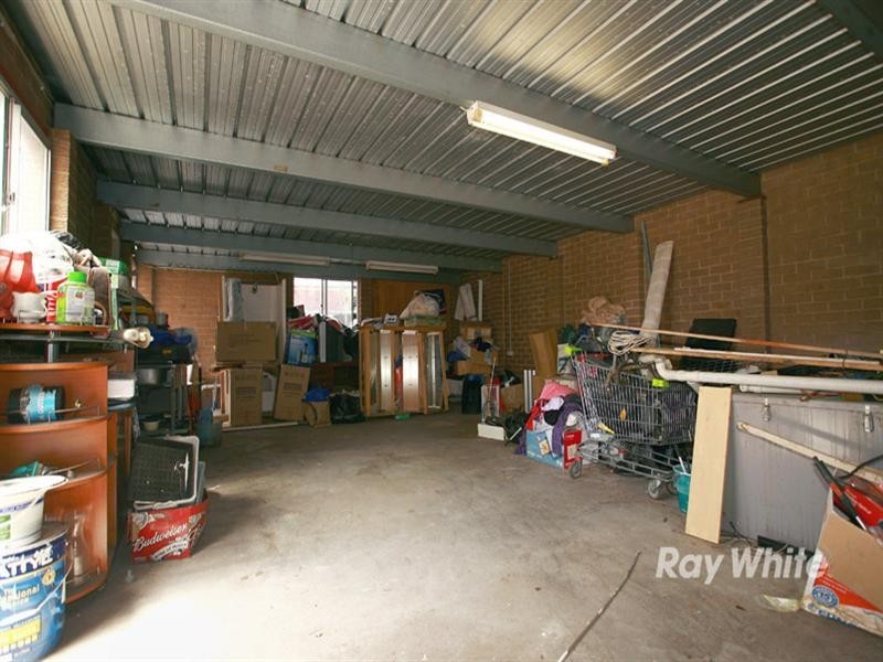 16 Henderson Street, Keysborough VIC 3173