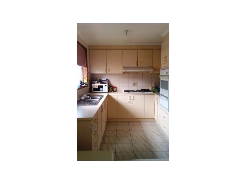 2/81 Kelvinside Road, Noble Park VIC 3174