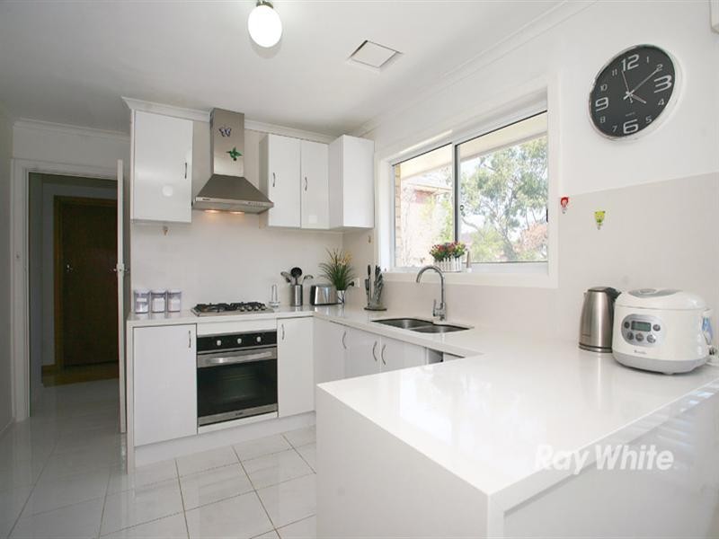 4 Duncan Court, Noble Park VIC 3174