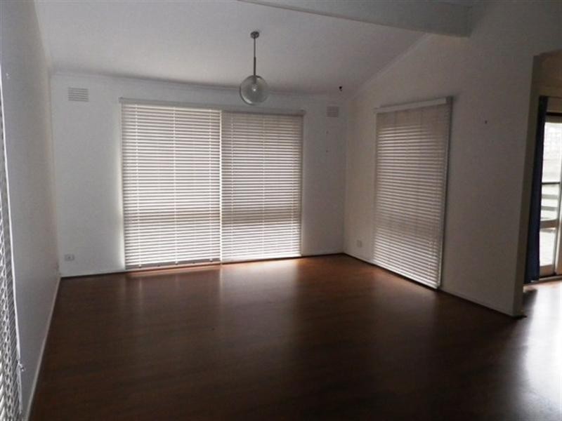 5 Oakwood Drive, Keysborough VIC 3173