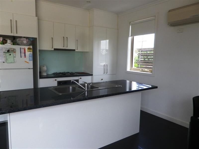 2/41 Noble Street, Noble Park VIC 3174