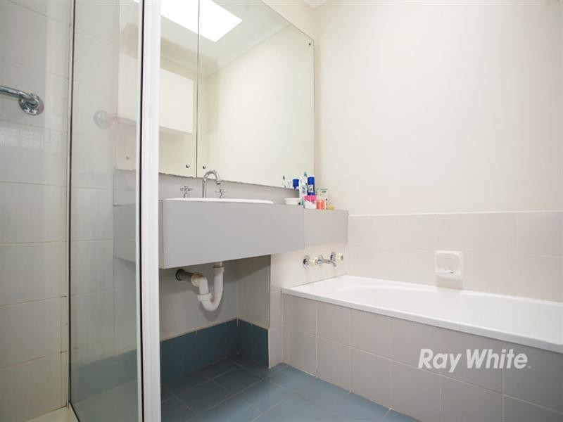 3/11 Smithfield Court, Keysborough VIC 3173