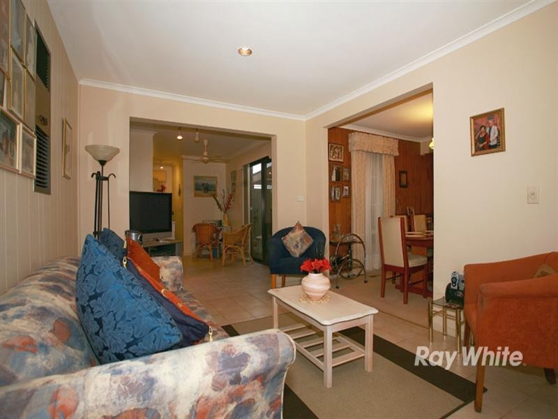 4 Orloff Close, Clayton South VIC 3169