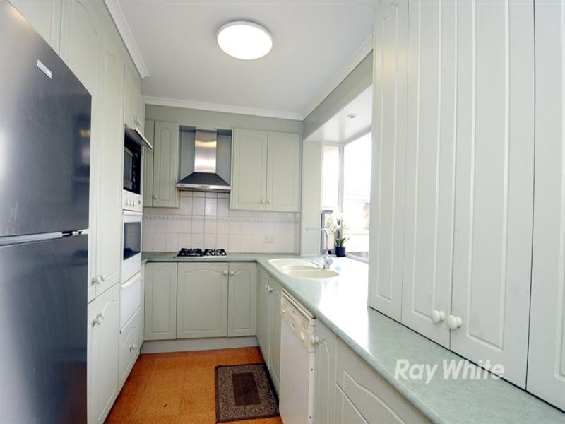 23 Suffolk Road, Dandenong North VIC 3175