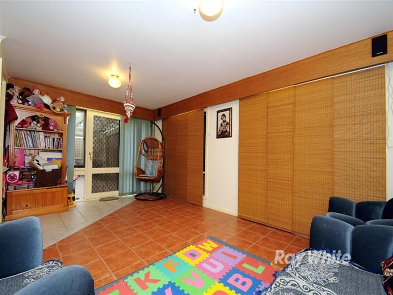 23 Suffolk Road, Dandenong North VIC 3175