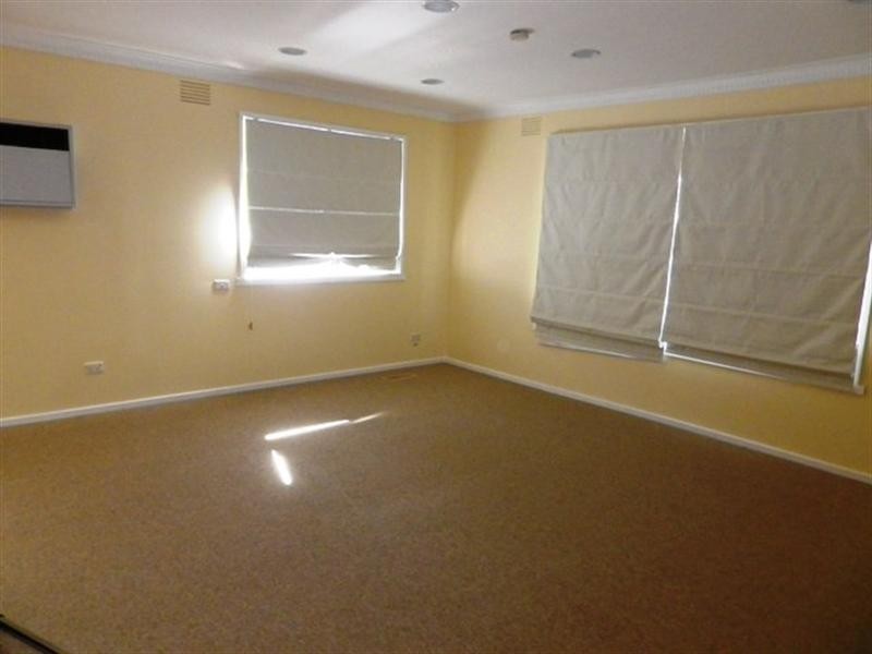 20 Regina Street, Springvale South VIC 3172