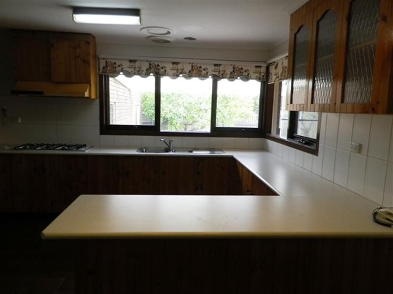 6 Victoria Avenue, Springvale VIC 3171