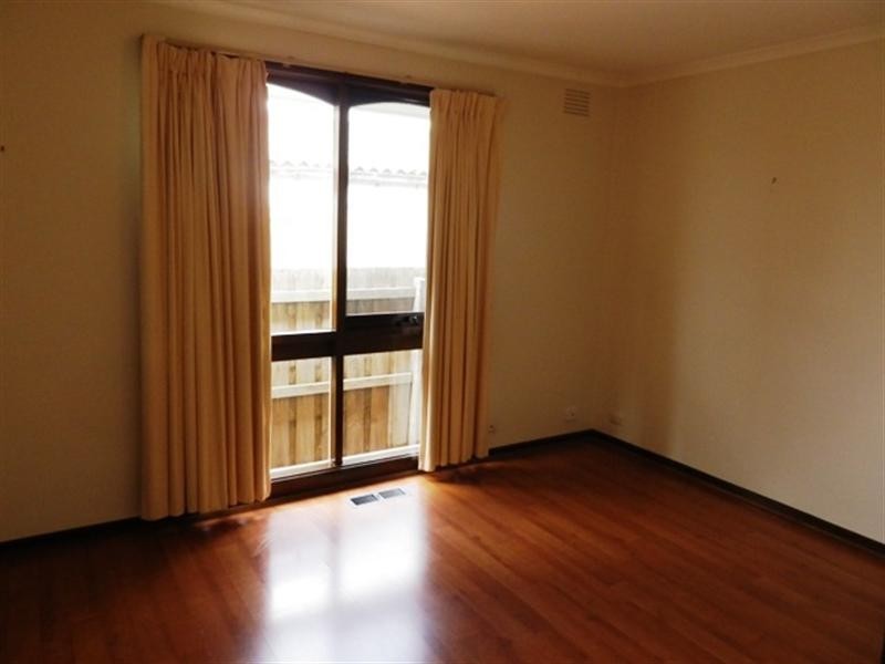 6 Victoria Avenue, Springvale VIC 3171