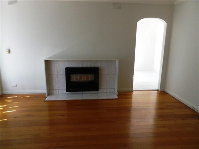 25 Singleton Drive, Mulgrave VIC 3170