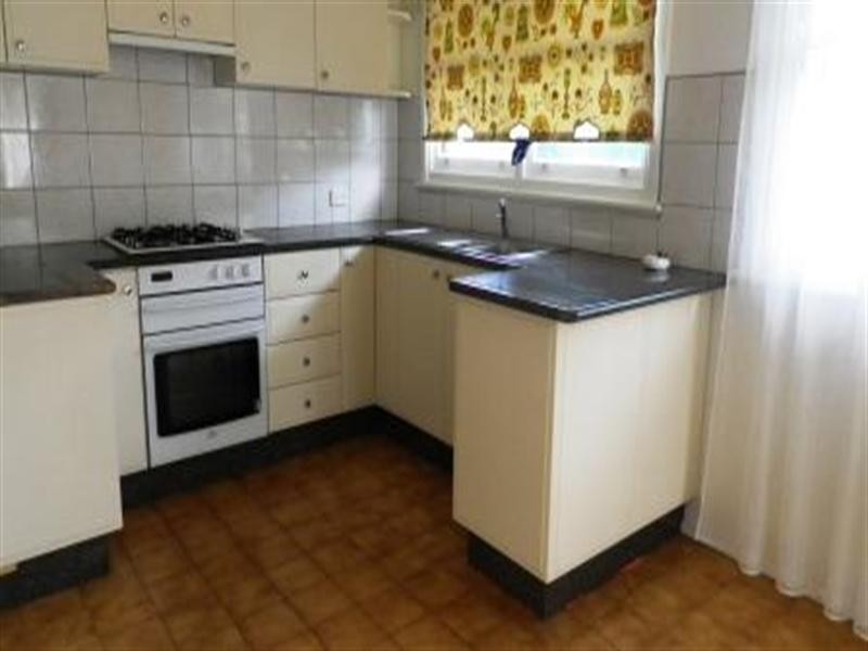 1/4 Lockington Crescent, Dandenong VIC 3175