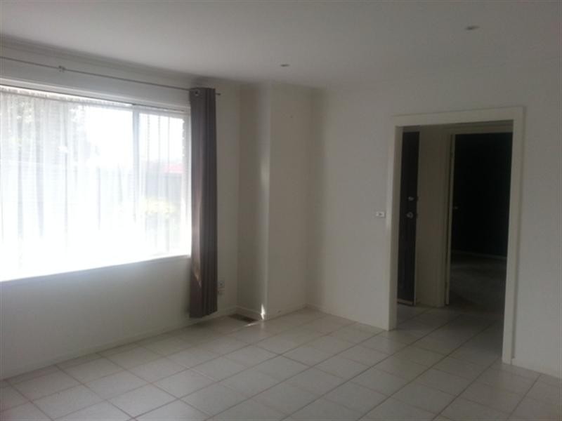 1/2 Nordic Road, Dandenong North VIC 3175