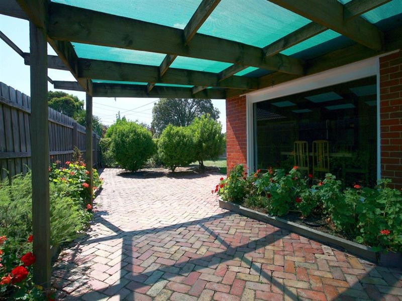 8 Kandra Street, Dandenong North VIC 3175