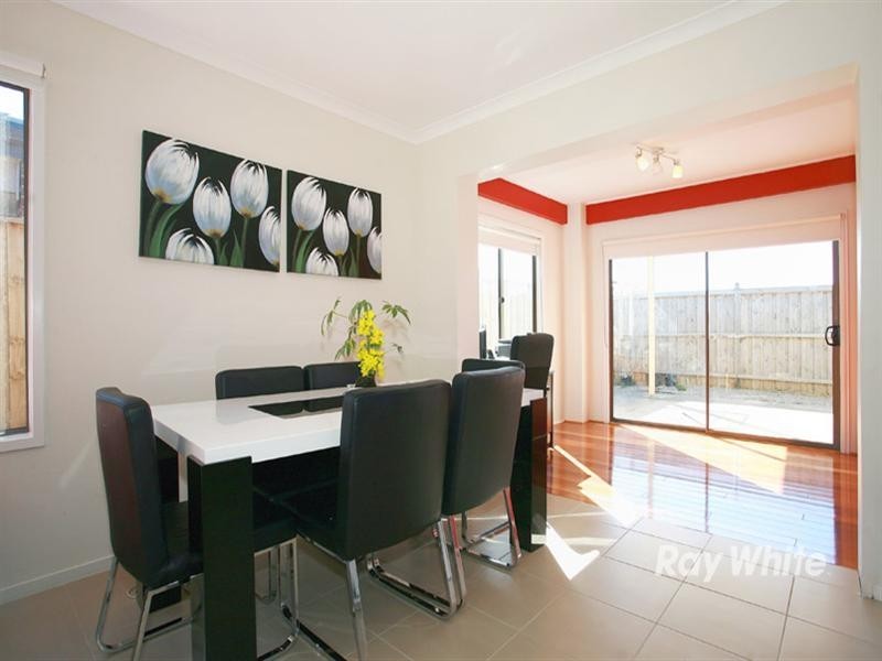90 Clarendon Drive, Keysborough VIC 3173