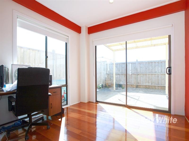 90 Clarendon Drive, Keysborough VIC 3173