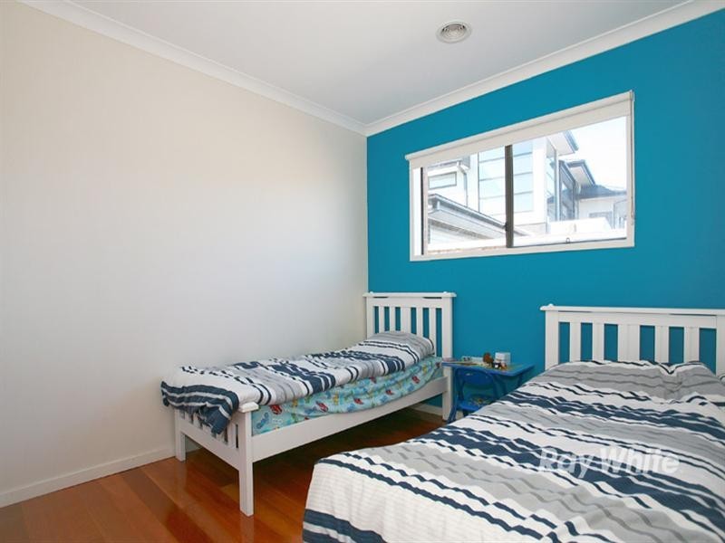 90 Clarendon Drive, Keysborough VIC 3173