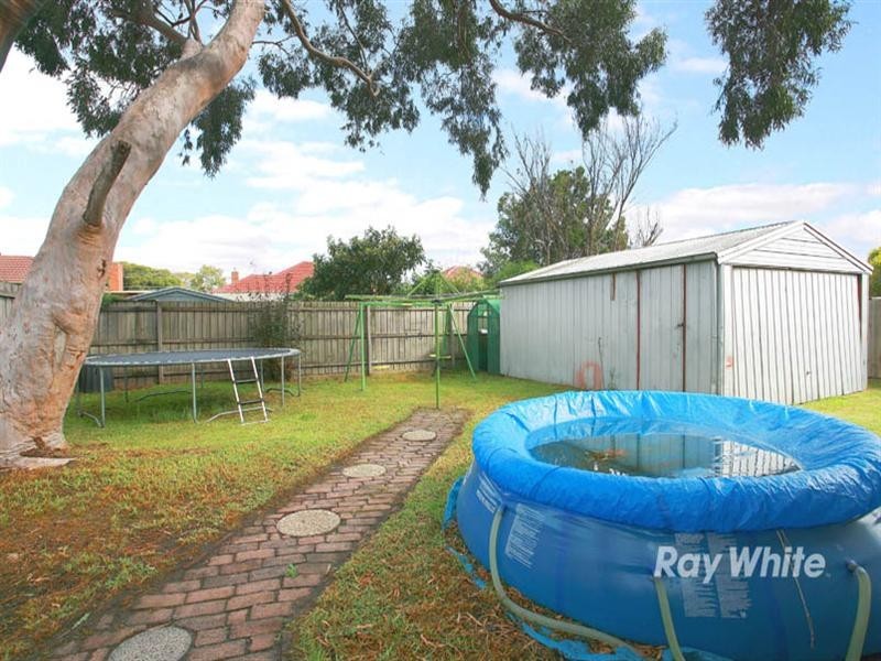 22 Huntsman Drive, Noble Park VIC 3174