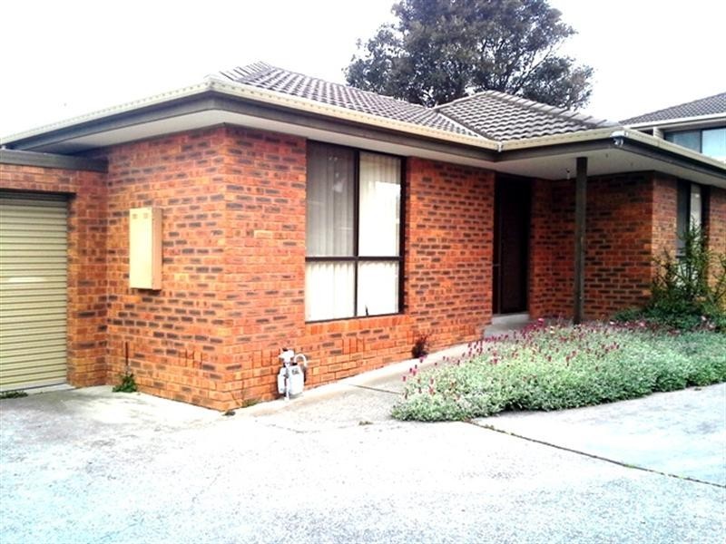 3/2 Vera Court, Dandenong VIC 3175