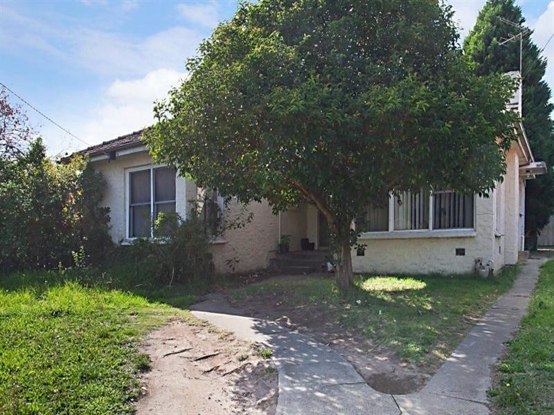 3 Fifth Avenue, Dandenong VIC 3175