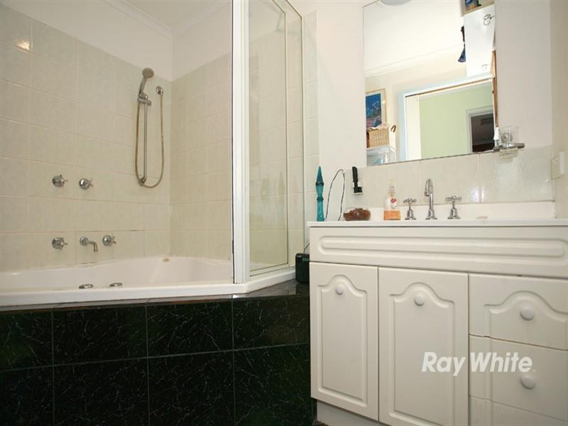 2 Fay Court, Noble Park VIC 3174