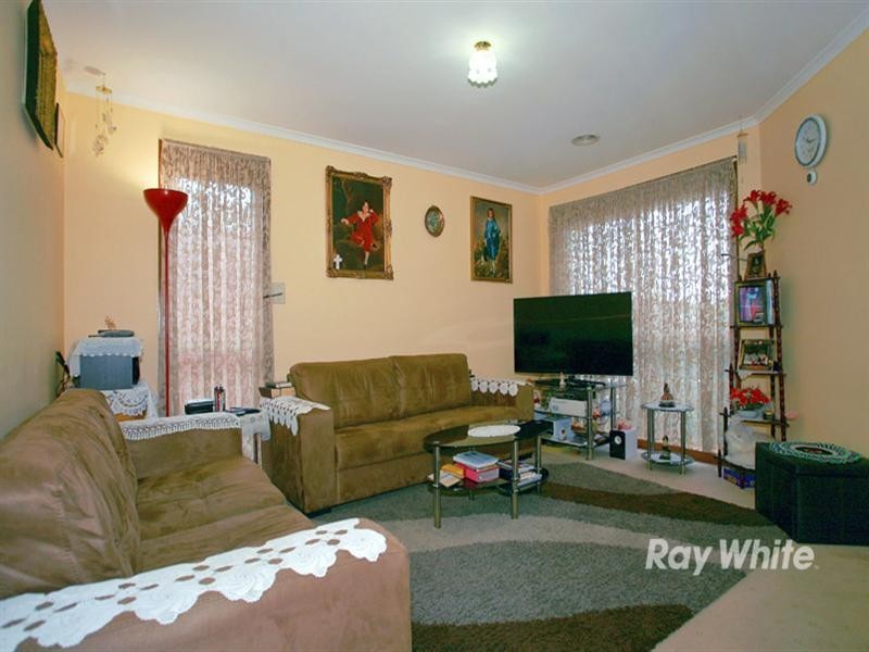 1/10 Frank Street, Noble Park VIC 3174