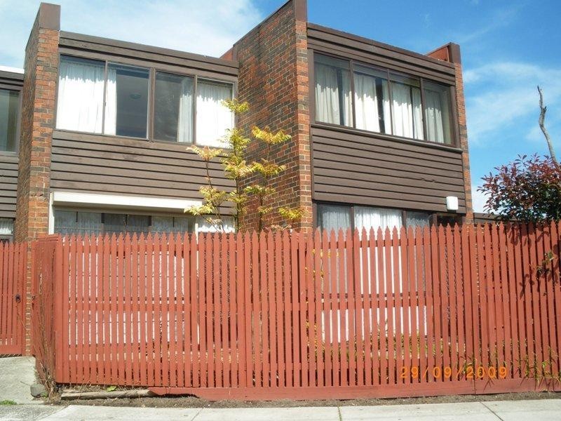 8/115 Lightwood Road, Noble Park VIC 3174