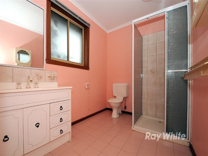 7 Antrim Close, Endeavour Hills VIC 3802