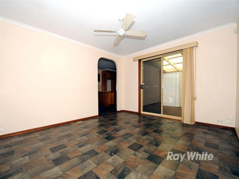 7 Antrim Close, Endeavour Hills VIC 3802