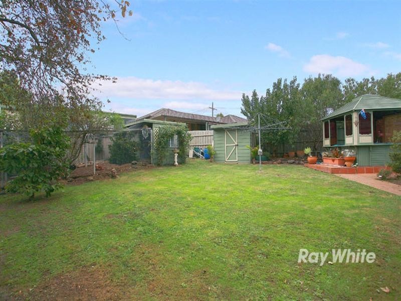 97 Doveton Avenue, Eumemmerring VIC 3177
