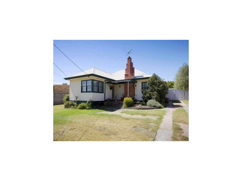 37 Ellt Crescent, Noble Park VIC 3174