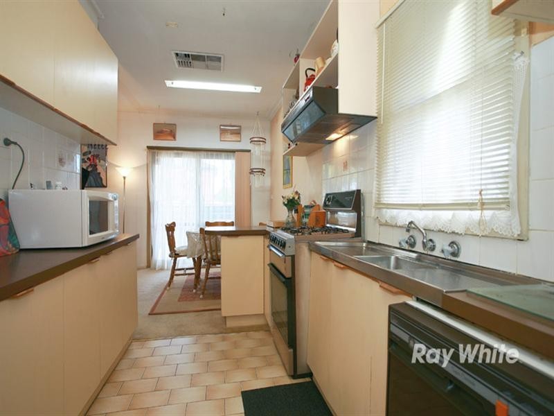 1/1 Reark Avenue, Noble Park VIC 3174