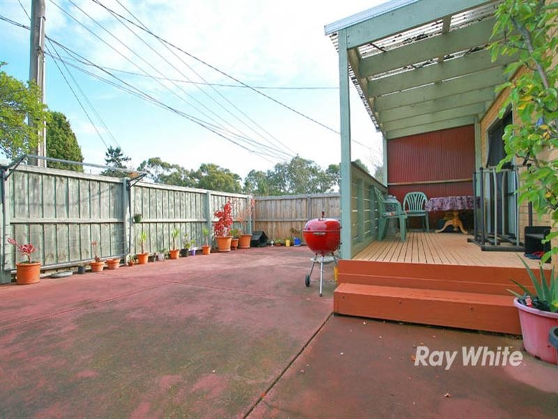 1/1 Reark Avenue, Noble Park VIC 3174