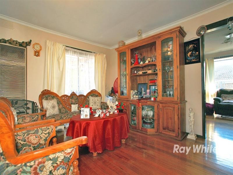 5 Gumbuya Close, Eumemmerring VIC 3177