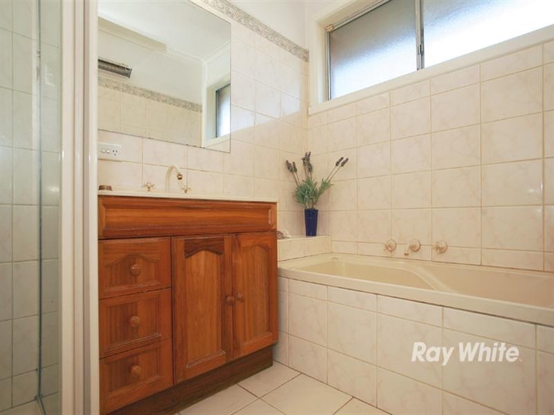 1 Belvedere Court, Noble Park VIC 3174