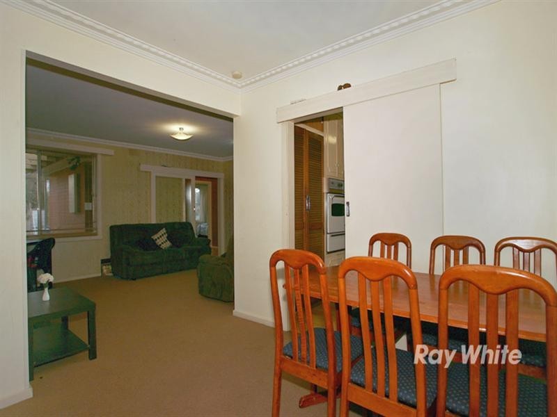 12 Locharn Crescent, Keysborough VIC 3173