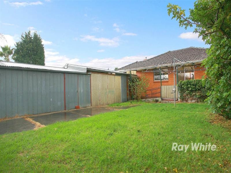 12 Locharn Crescent, Keysborough VIC 3173